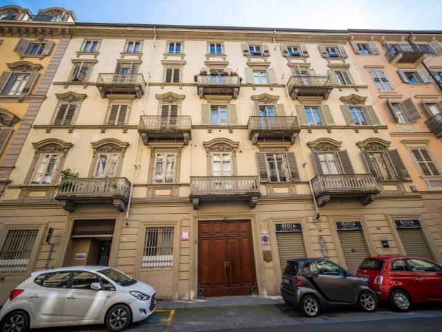 Appartamento in vendita a Circoscrizione 1, Piemonte