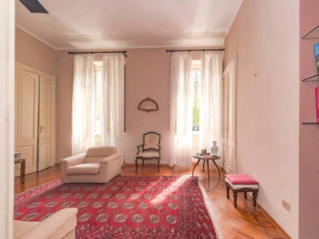 Appartamento in vendita a Borgo Po, Torino
