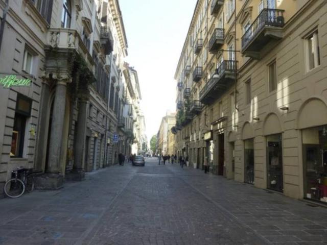 Appartamento in vendita a Centro, Torino