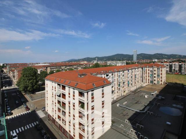 Appartamento in vendita a Circoscrizione 8, Piemonte
