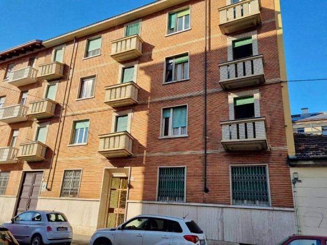 Appartamento in vendita a Circoscrizione 4, Piemonte