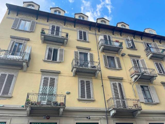 Appartamento in vendita a Circoscrizione 7, Piemonte