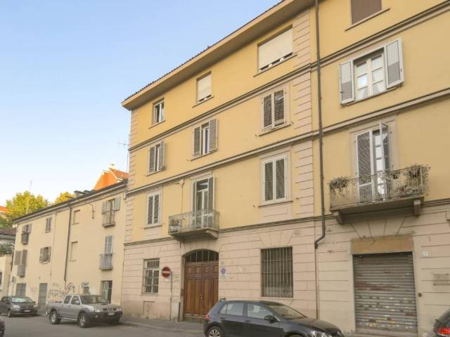 Appartamento in vendita a Circoscrizione 4, Piemonte