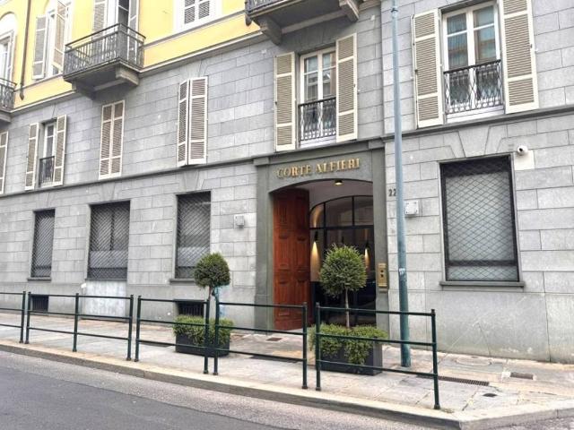 Appartamento in vendita a Centro, Torino