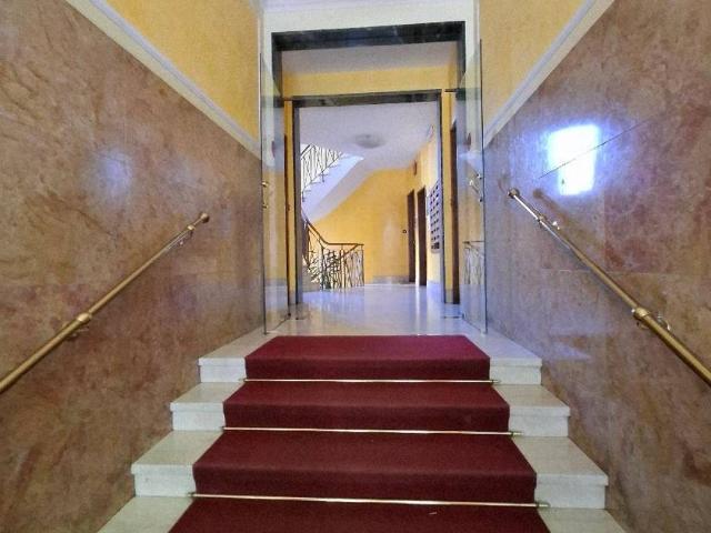 Appartamento in vendita a Circoscrizione 4, Piemonte