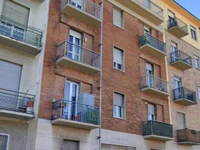 Appartamento in vendita a Circoscrizione 4, Piemonte