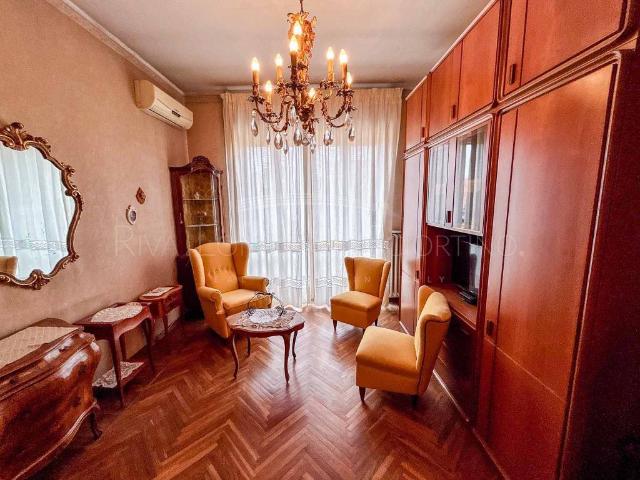 Appartamento in vendita a Circoscrizione 3, Piemonte