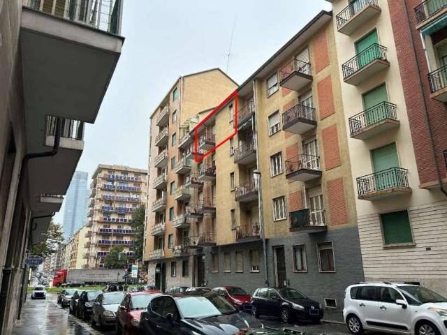 Appartamento in vendita a Circoscrizione 8, Piemonte