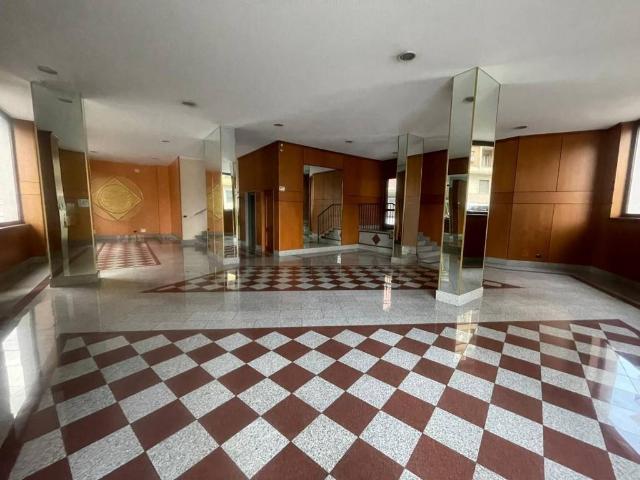 Appartamento in vendita a Circoscrizione 7, Piemonte