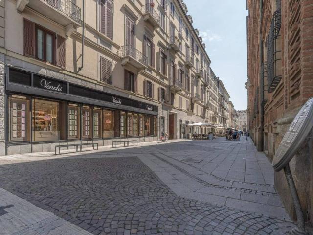 Appartamento in vendita a Circoscrizione 1, Piemonte