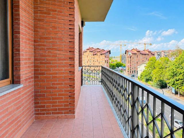 Appartamento in vendita a Barriera di Lanzo, Torino