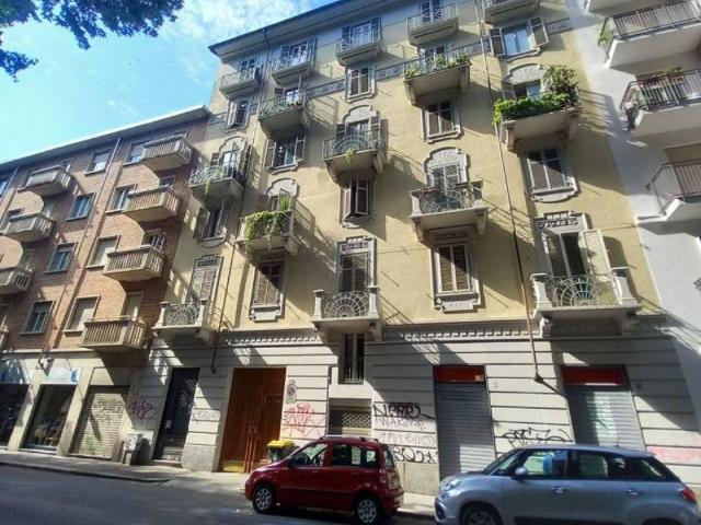 Appartamento in vendita a Circoscrizione 4, Piemonte