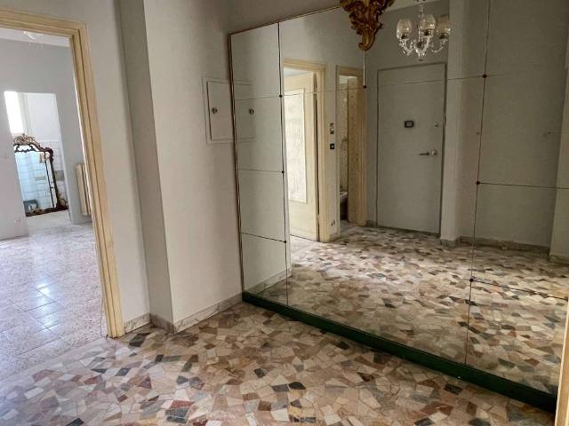 Appartamento in vendita a Circoscrizione 8, Piemonte