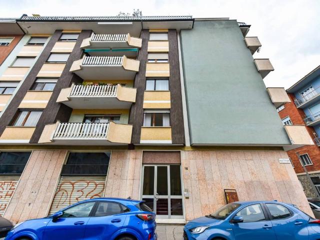 Appartamento in vendita a Circoscrizione 8, Piemonte