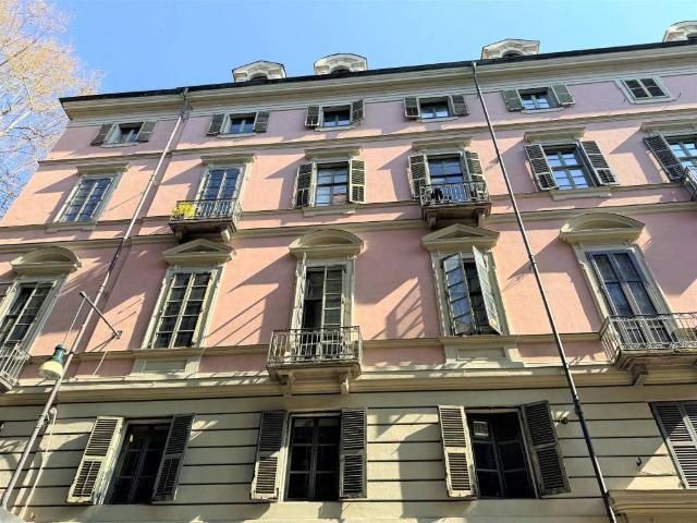 Appartamento in vendita a Centro, Torino