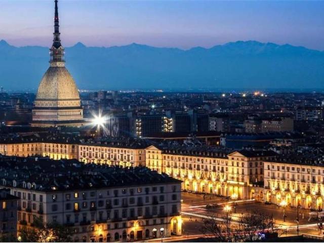 Appartamento in vendita a Circoscrizione 1, Piemonte