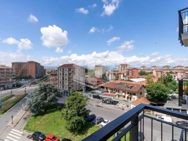 Appartamento in vendita a Circoscrizione 5, Piemonte