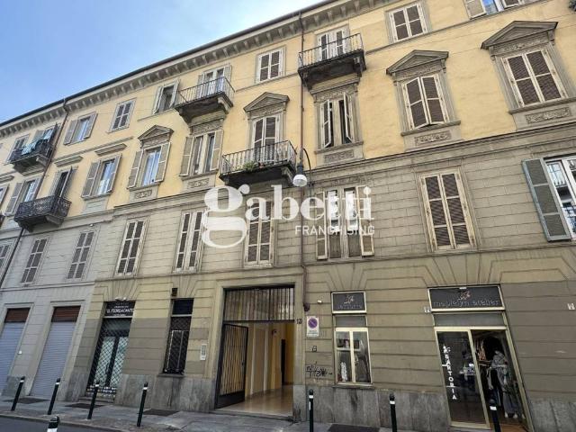 Appartamento in vendita a Circoscrizione 1, Piemonte