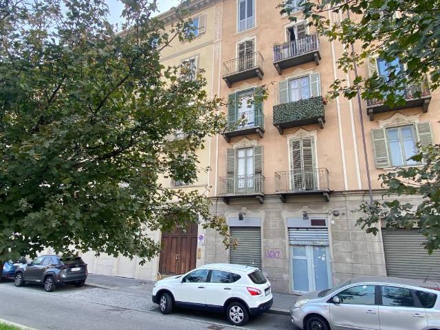 Appartamento in vendita a Circoscrizione 7, Piemonte