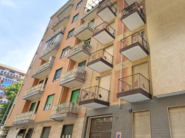 Appartamento in vendita a Circoscrizione 8, Piemonte