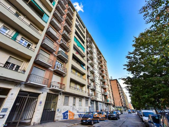Appartamento in vendita a Circoscrizione 8, Piemonte