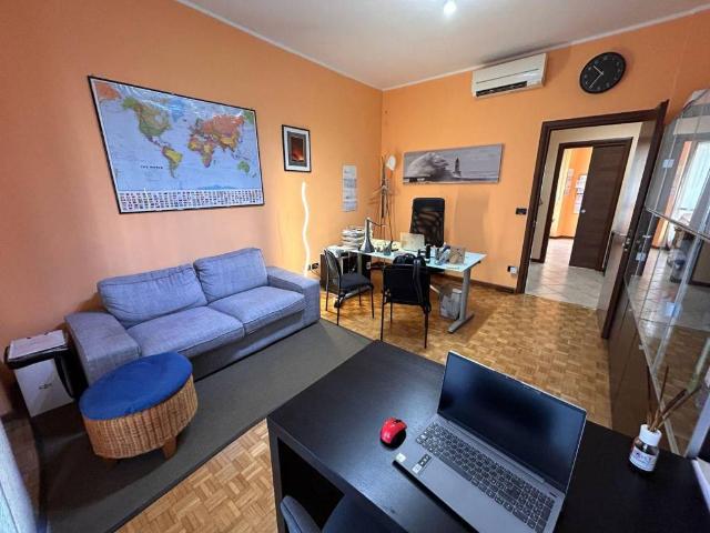 Appartamento in vendita a Circoscrizione 7, Piemonte