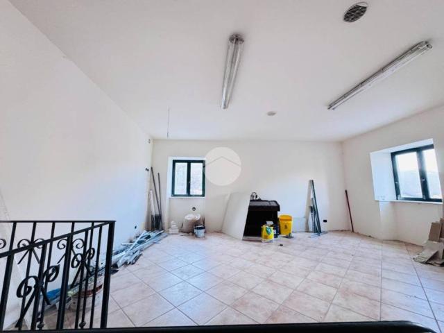 Appartamento in vendita a Tornimparte, Abruzzo