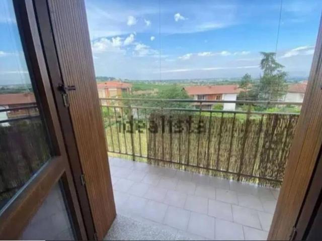 Appartamento in vendita a Torrazza Coste, Lombardia