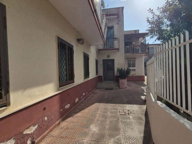 Appartamento in vendita a Penniniello, Torre Annunziata