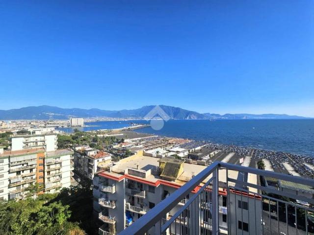 Appartamento in vendita a Fuori Porta, Torre Annunziata