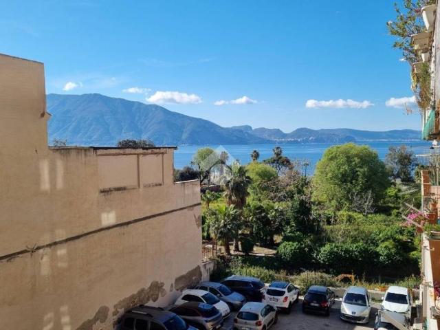Appartamento in vendita a Fuori Porta, Torre Annunziata