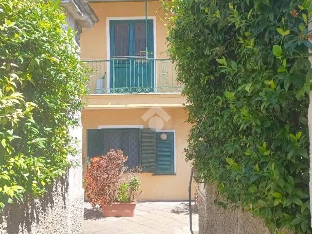 Appartamento in vendita a Fuori Porta, Torre Annunziata