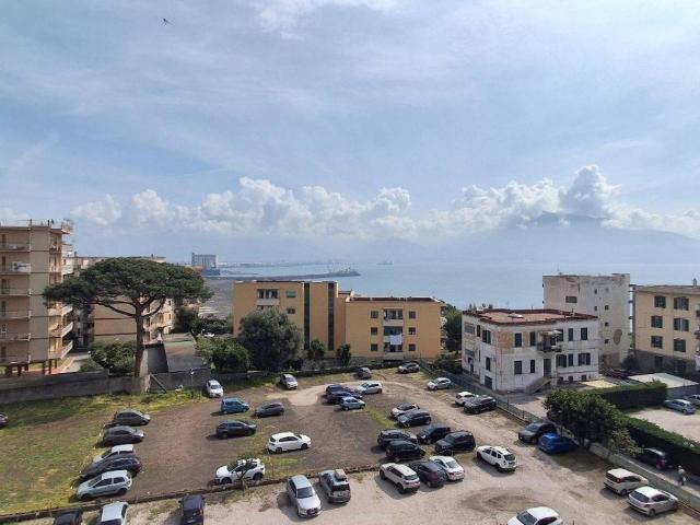 Appartamento in vendita a Oncino, Torre Annunziata