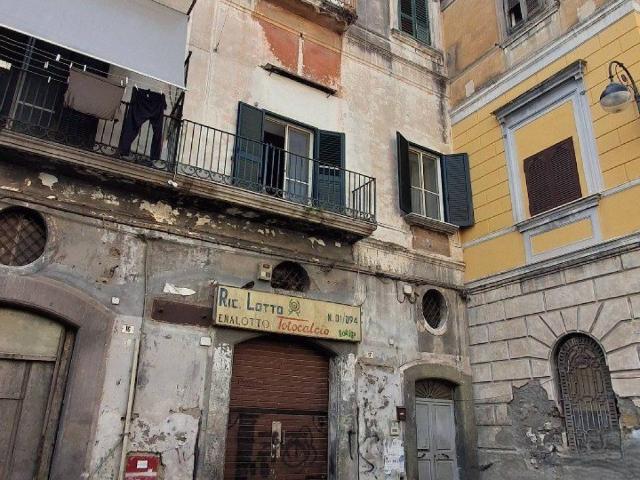 Appartamento in vendita a Torre Annunziata, Campania