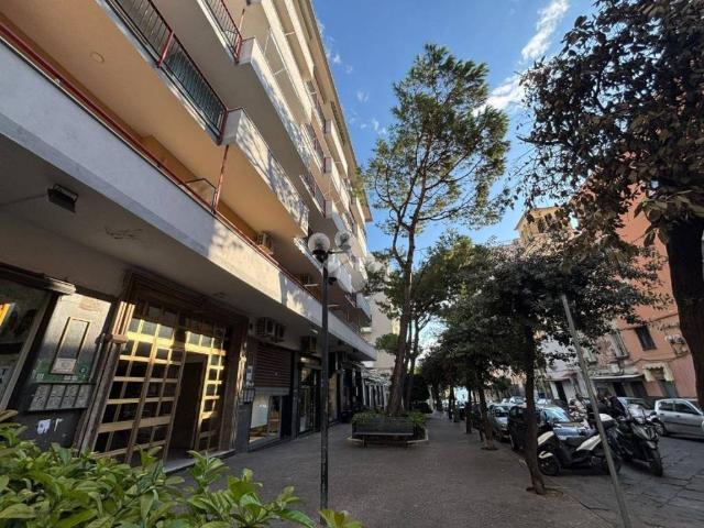 Appartamento in vendita a Fuori Porta, Torre Annunziata