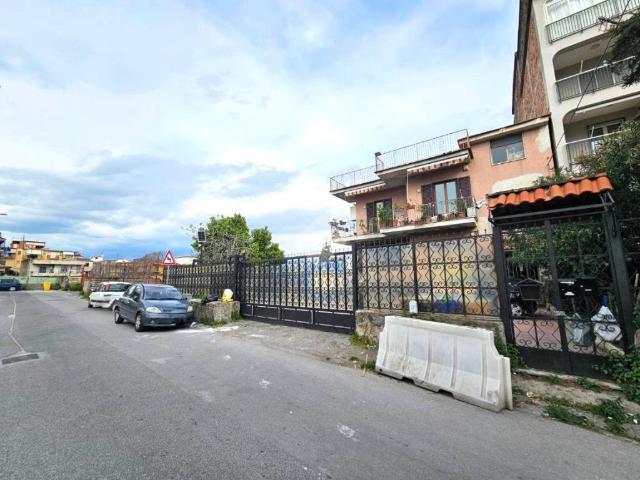 Appartamento in vendita a Torretta di Siena, Torre Annunziata
