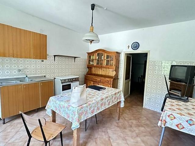 Appartamento in vendita a Torre Cajetani, Lazio