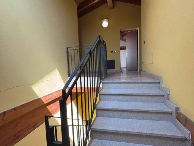 Appartamento in vendita a Torre D'arese, Lombardia