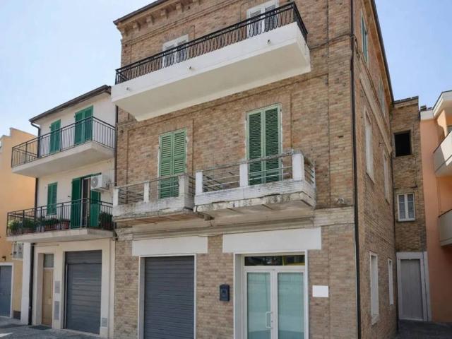 Appartamento in vendita a Torre De' Passeri, Abruzzo