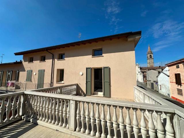 Appartamento in vendita a Torre De' Picenardi, Lombardia