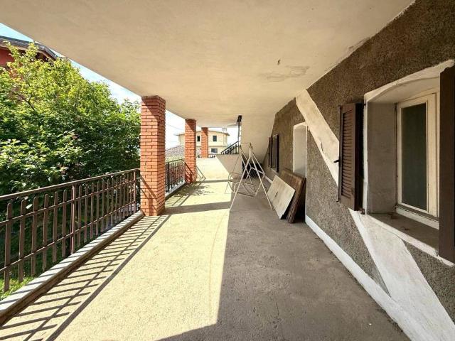 Appartamento in vendita a Torre De' Roveri, Lombardia