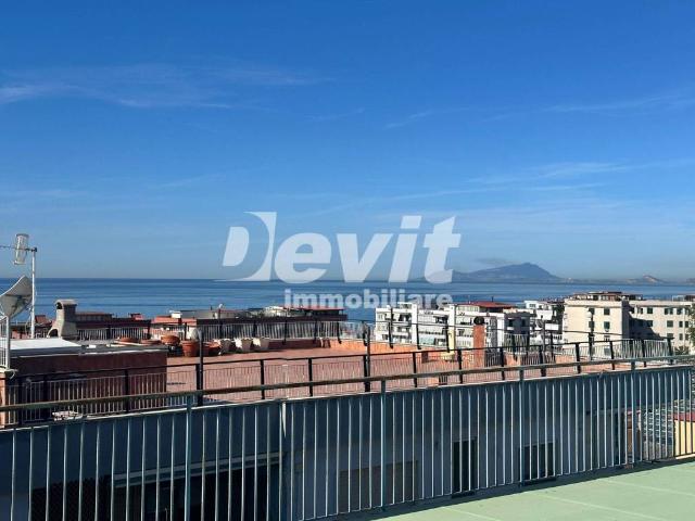 Appartamento in vendita a Santa Maria La Bruna, Torre Del Greco
