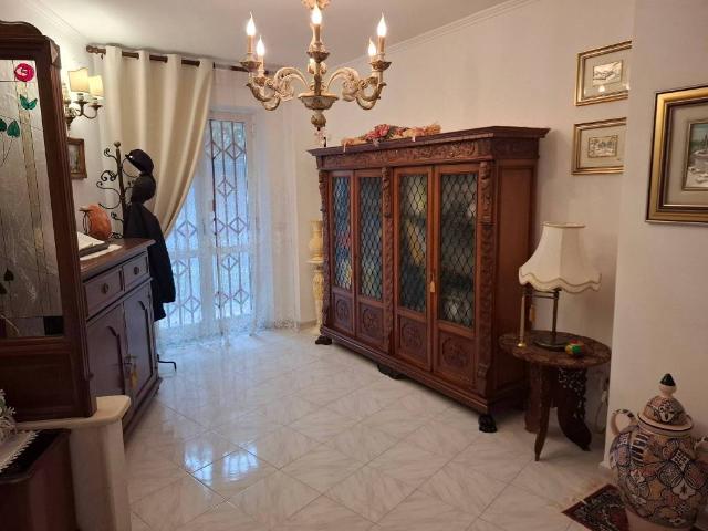 Appartamento in vendita a Sant'Antonio, Torre Del Greco