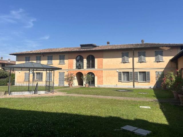 Appartamento in vendita a Torre D'isola, Lombardia