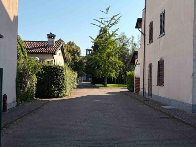 Appartamento in vendita a Torre D'isola, Lombardia