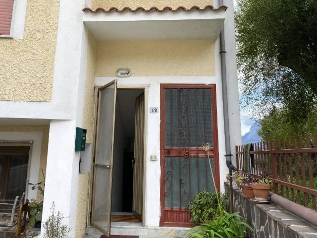 Appartamento in vendita a Torre Orsaia, Campania