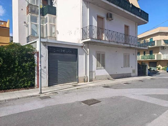 Appartamento in vendita a Torregrotta, Messina
