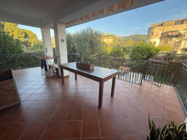 Appartamento in vendita a Marina di Torrenova, Torrenova