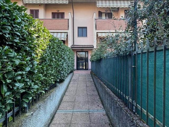Appartamento in vendita a Torrevecchia Pia, Lombardia