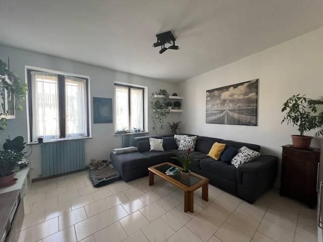 Appartamento in vendita a Torrevecchia Pia, Lombardia